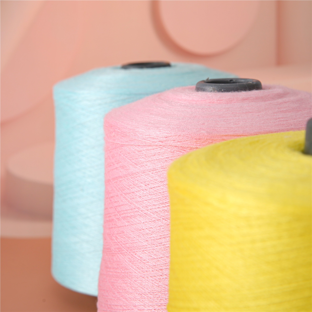 Recyclable Lightweight Spun Wool Yarn , Moistureproof Dyed Polyester Spun Yarn
