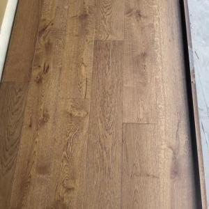 China Engineered Flooring Solid Wood Oak Maple Wood Tiles with Online Technical Support on sale