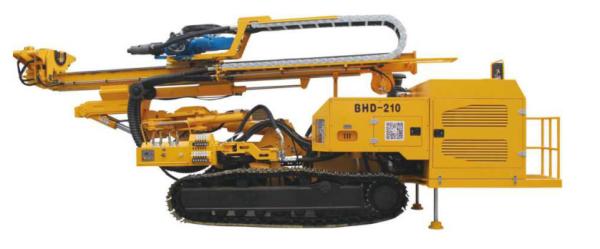 Double Speed Tramming Motor And Full Hydraulic Multifunctional Drilling Rig BHD