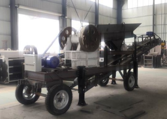 Mining Machinery Mobile 30 Ton/H Jaw Crusher Machine for Sale