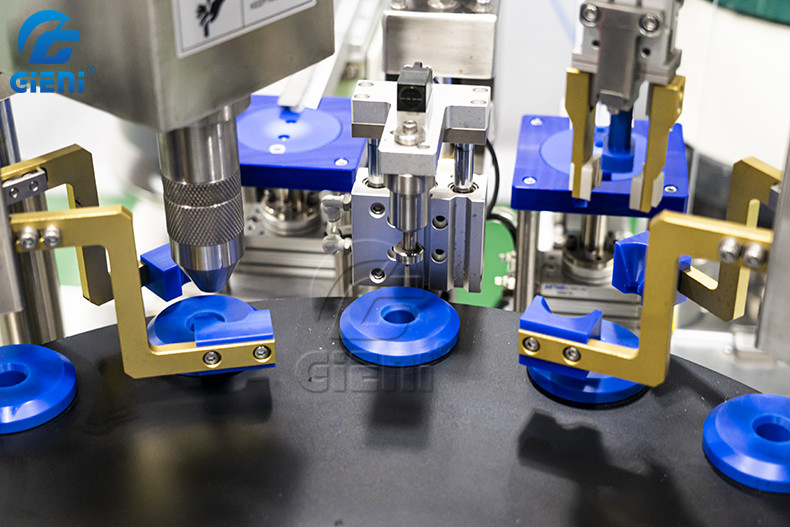 PLC 7KW Cosmetic Filling Machine