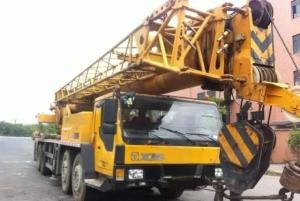 Wholesale 70T QY70K 2008 XCMG used truck crane from china suppliers