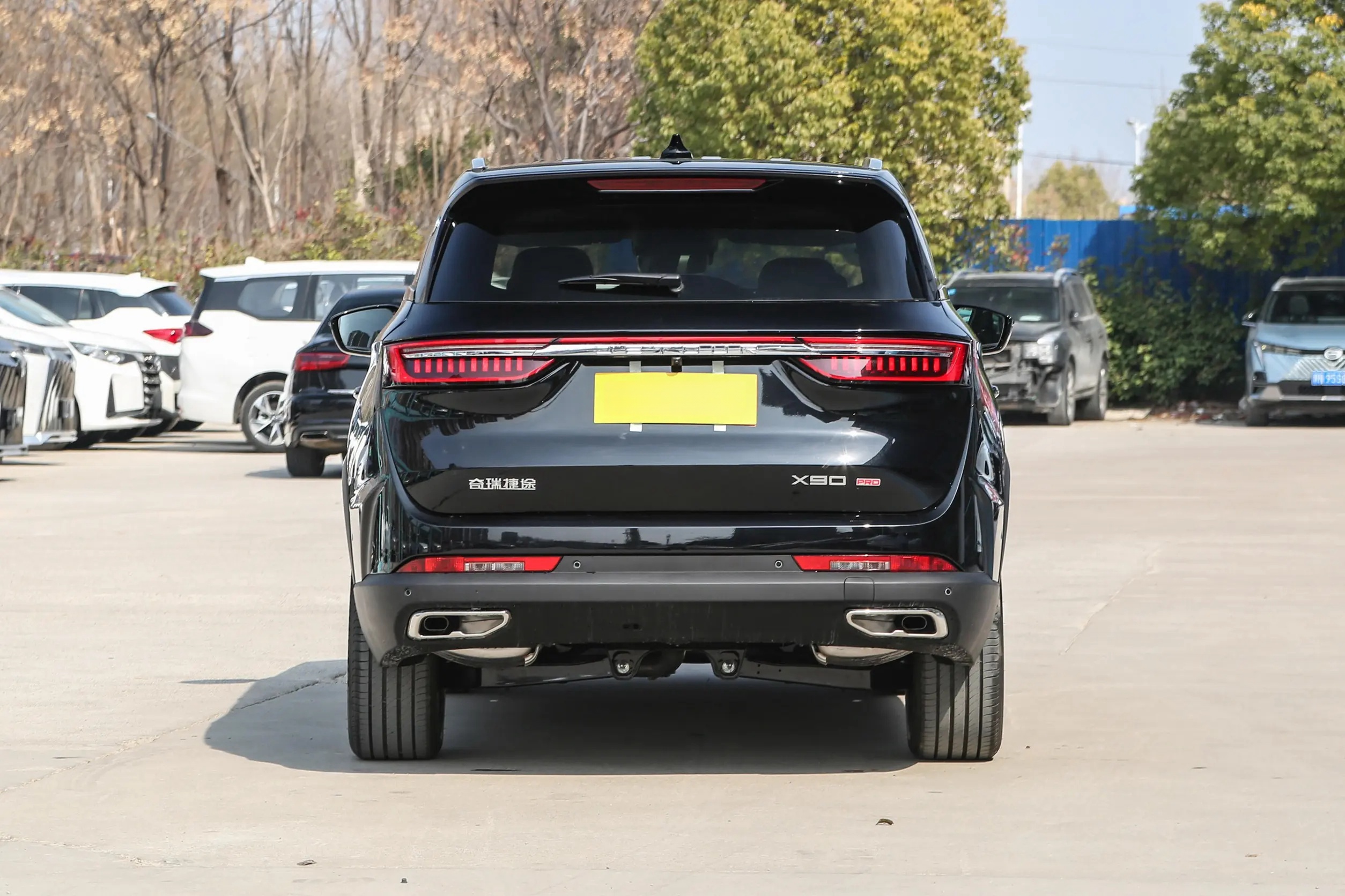 2024 Jetour X90 Pro 2.0TD DCT Edition 5/7-Seater SUV Euro VI High Energy Electric Front Window and R20 Tire Size