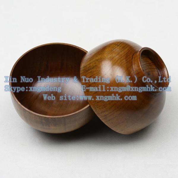 Wooden utensils, wooden bowls, wooden bowls of rice, wooden soup bowl, wooden