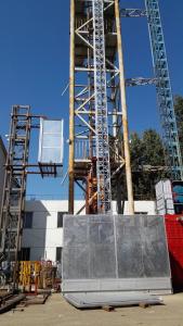 China 30m/Min Building Material Hoist 1600kg Construction Hoist Elevator on sale