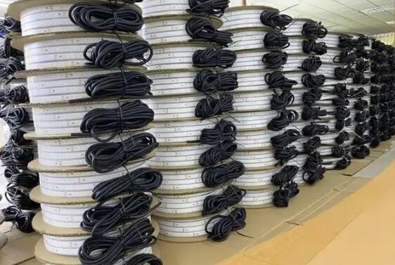 36V LED Strip White Silicone Waterproof Outdoor Neon LED 6000K Super Bright 35W