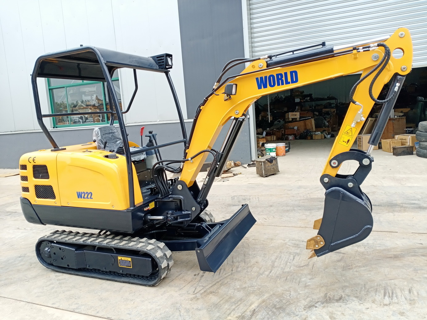 2020mm Minimum Swing Radius Compact Crawler Excavator Construction Solution 0.1 M3