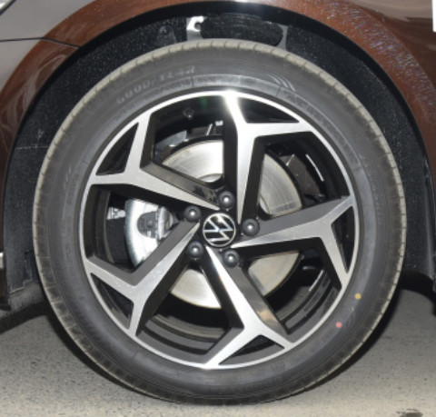 Volkswagen Magotan 2023 2 Million Commemorative Edition 330TSI DSG Leading Model Medium Car