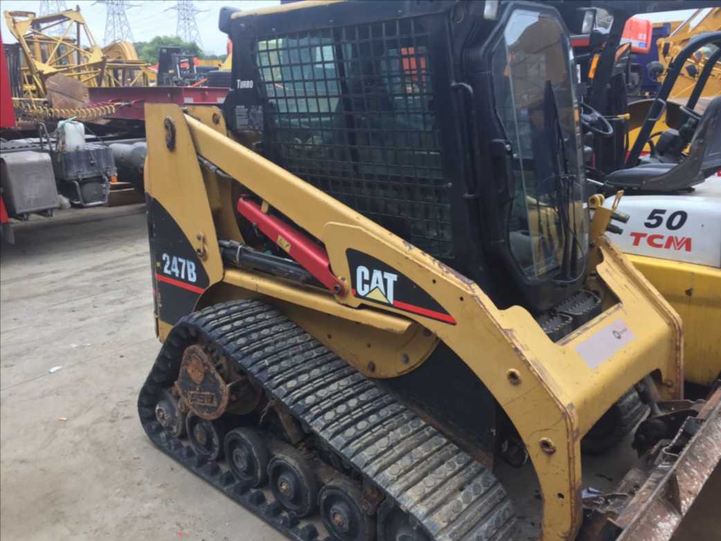 Compact HANSA Hydraulic Pump Road Tyre Skid Steer Loader for Caterpillar Small Loader