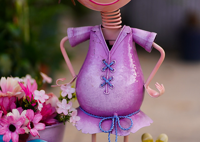 Metal Cartoon Character Garden Decoration Simple Flowerpot Decoration