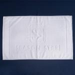Jacquard Logo Hotel Collection Bath Mats , 100% Cotton Hotel Bathroom Floor Mats