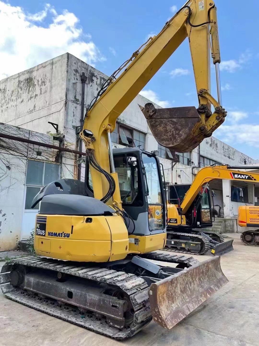 Second-Hand Komatsu PC78US Excavator with Original Cummins Engine and Enclosed Cab