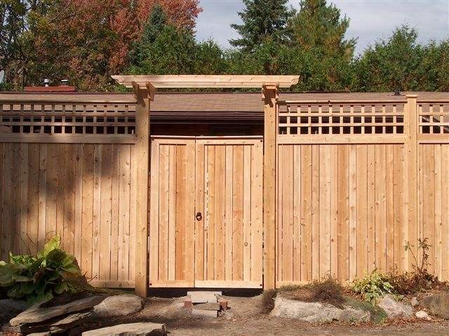 Heat Treated Decoration Garden Cedar Wood Fence Panels 1830mm Length