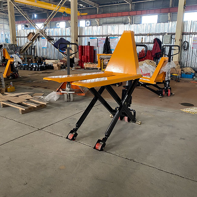 1.5 Ton Scissor Lift Pallet Truck Steel Fork Length 45.28in Height 31.50in