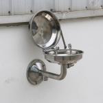Wall-mounted type stainless steel cover eye washer, eye wash station, auto open