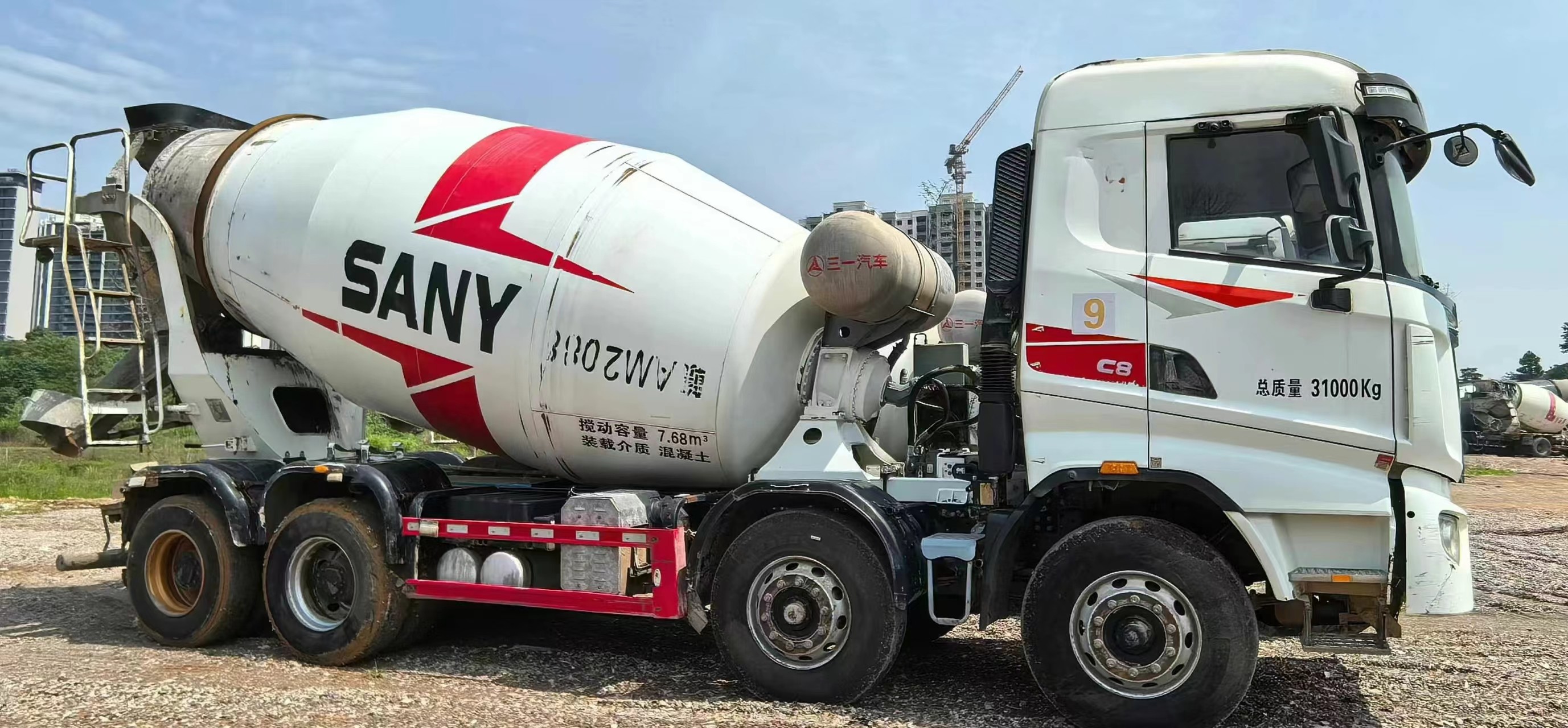 Used concrete mixer truck 12m3 mounted Delong chassis for sale
