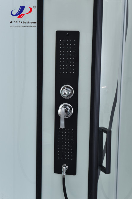 Modern Design Shower Room With Matt Black Frame And 4/5mm Tempered Glass With Glass Roof