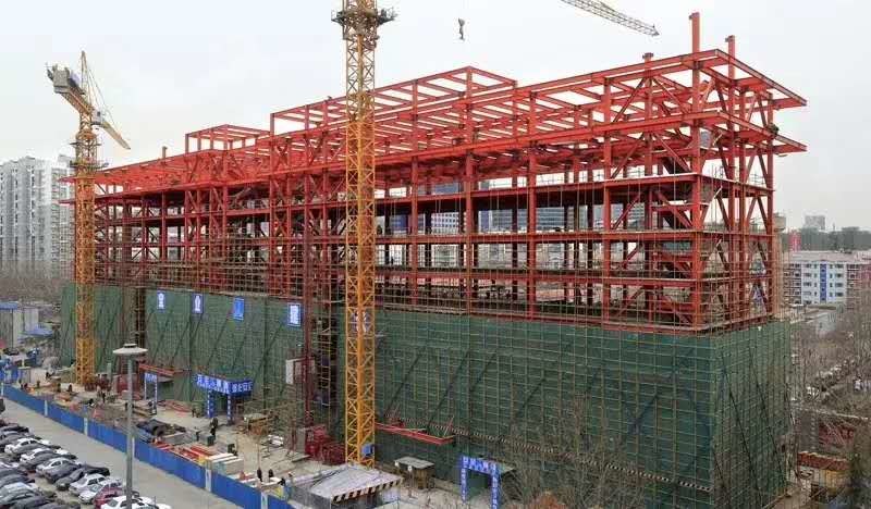 Customize Garage Steel Frame For Shopping Mall , Train Station With Grey Paint