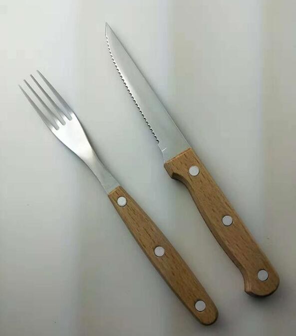 cutlery set with steak knives and fork With Wooden Handle for Tableware