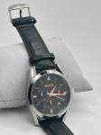Fashionable Lady Quartz Light Watch Waterproof With Convenient Features