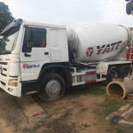 Sinotruck Used Mixer Truck Concrete Mixing Vehicle HOWO 380hp 6x4 8x4
