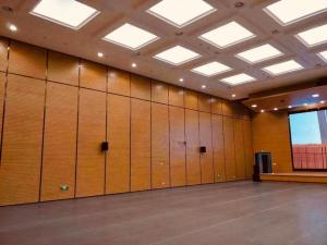 Wholesale 5/3mm Auditorium Linear Grooved Acoustic Wall Panels Sound Absorption Isolation Board from china suppliers