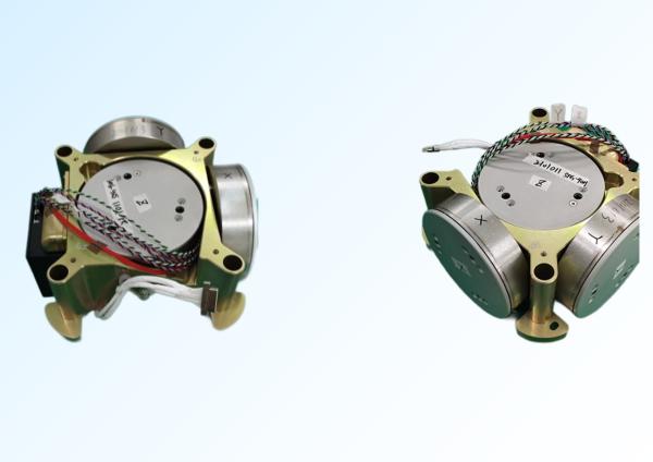 STG-90H Three-Axis Split Fiber Optic Gyroscope Excellent Environmental