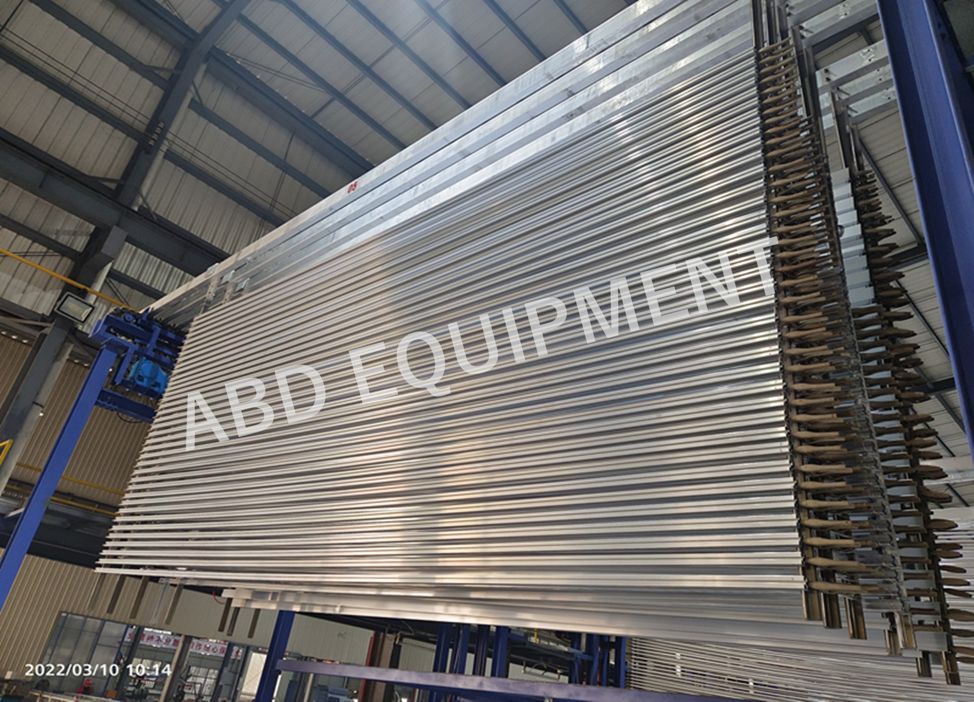 Horizontal Anodizing Production Line Equipment For Aluminum Profiles