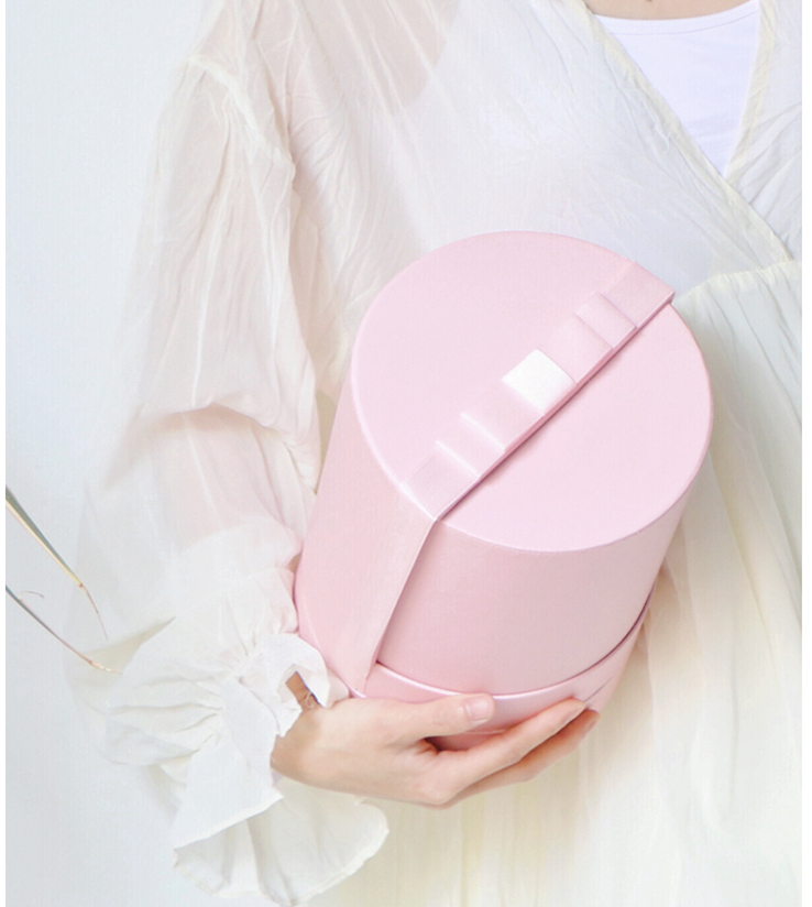 Industrial Gift Craft Custom Luxury Round Cylinder Roses Bouquet Cardboard Paper Box