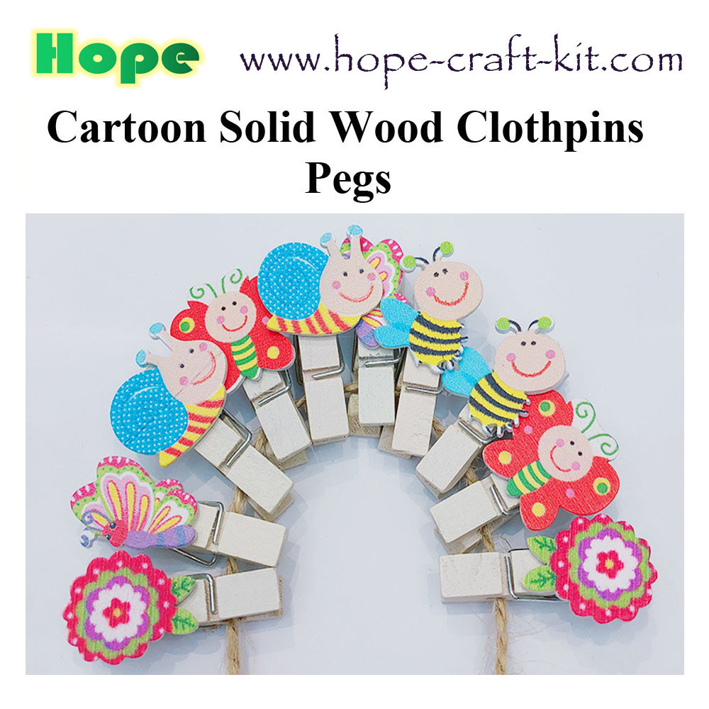Natural Wood Color Solid Wooden Clothpins Clips Pegs with Animal Fruit Christmas Pattern for Kids DIY craft material