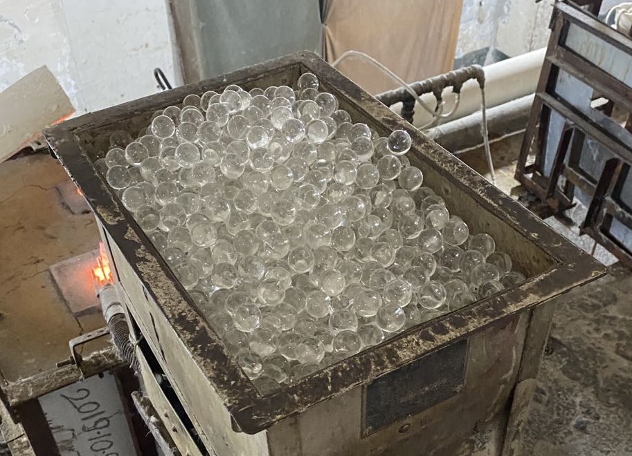 Fireproof Weaving 96.0% SiO2 0.26mm Glass Fiber Filament
