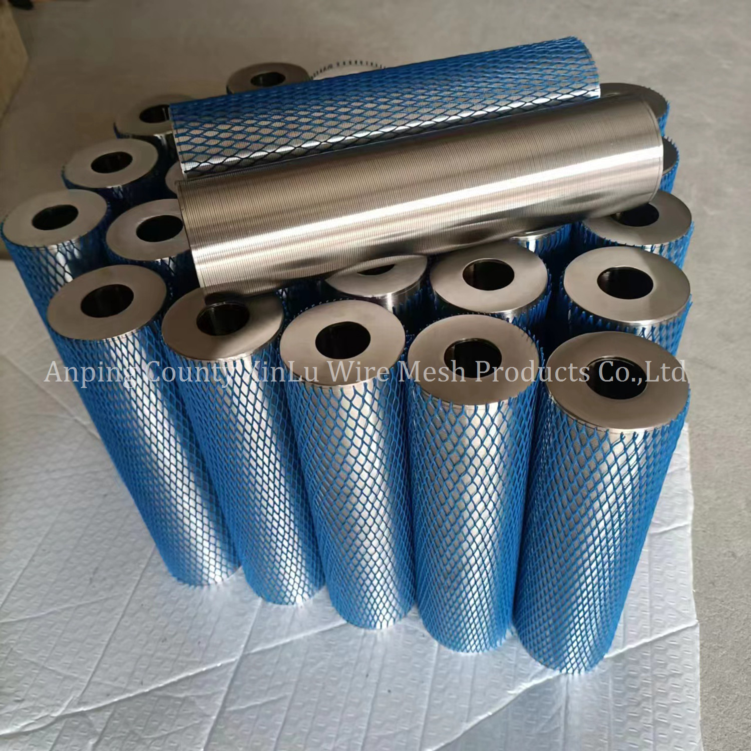 Q25 V Wire Continuous Slot Screen Tube / Filter Johnson Strainer Pipe with 50micron Slot Wedge Wire