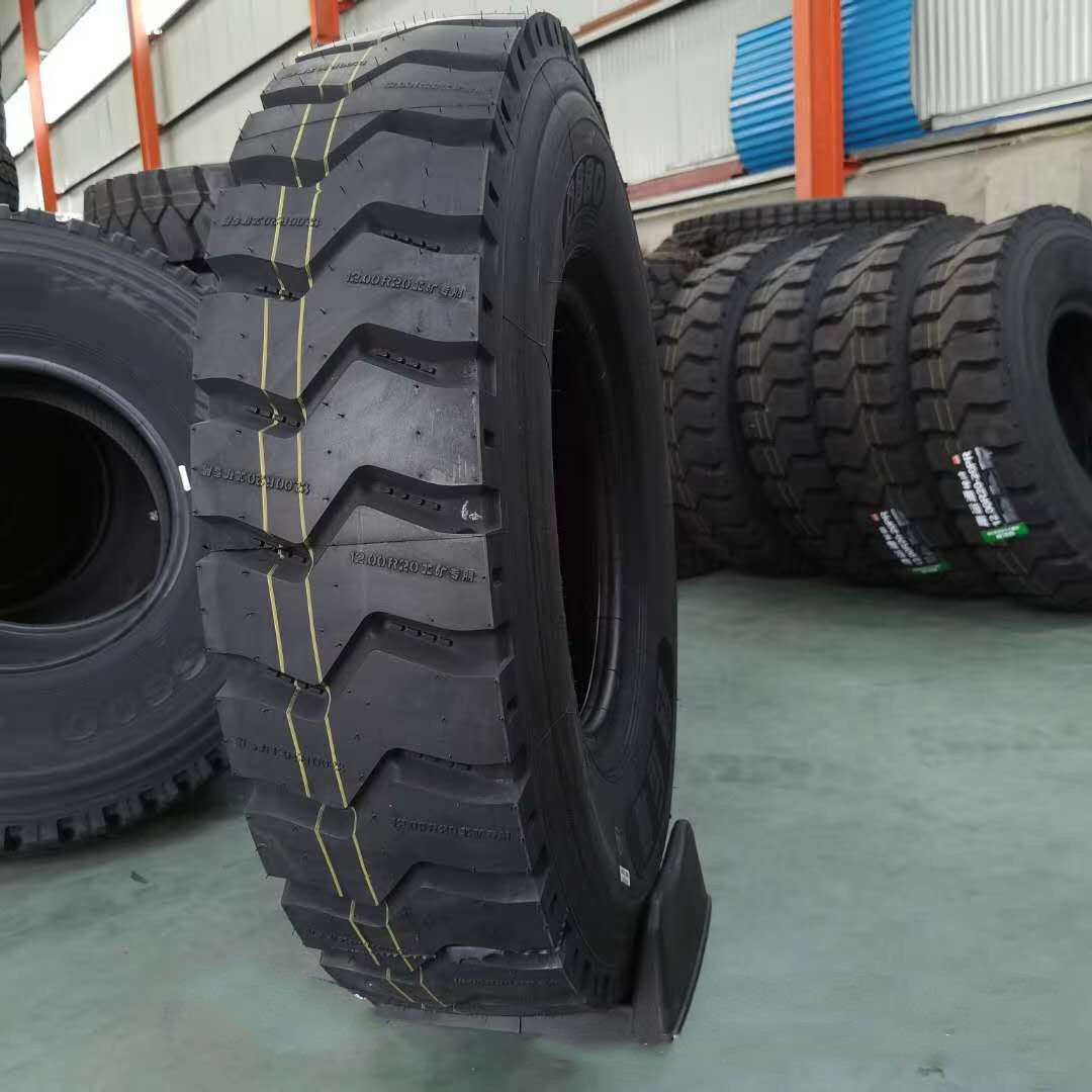 12R22.5 Vacuum Van Truck Trailer Tires Drive Wheel Tread Deepening Anti-Zap Tire