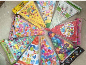 Color birthday party triangulation flag, the dot pure color paper small three jiao flag, cartoon birthday flag spot whol
