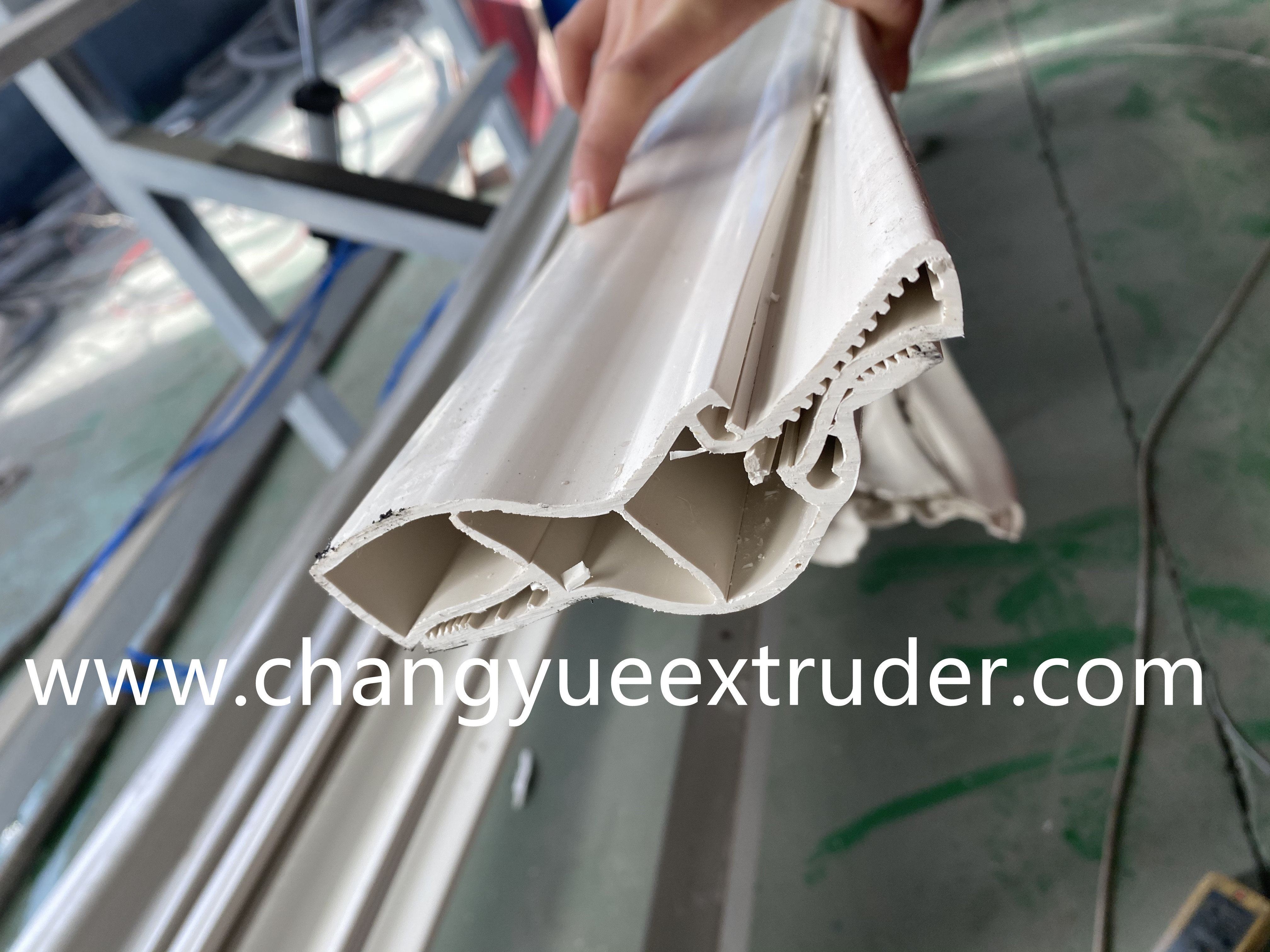 Plastic Profile Extrusion Machine for WPC Door Frame Making