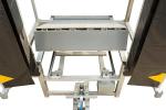 25000 - 40000LBS Hydraulic Industrial Dock Levelers With Two Free Bumpers