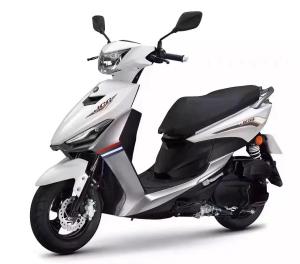 Wholesale 5.9kw 7000rpm Moped Motor Scooters Crystal Halogen Lamps 80km/H Kick Start from china suppliers
