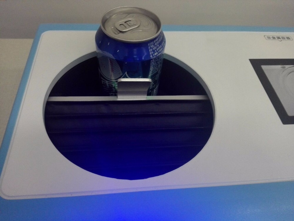 Benchtop Bottle Liquid Scanner Explosive Detection System AT1000 visual alarm