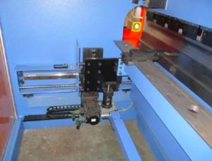 Wholesale High Pressure Force CNC Hydraulic Press Brake 7.5KW Motor Power 400L Oil Tank Capacity from china suppliers