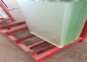Wholesale High Transmittance Low Iron Tempered Glass 3.2mm / 4mm Thickness Waterproof from china suppliers