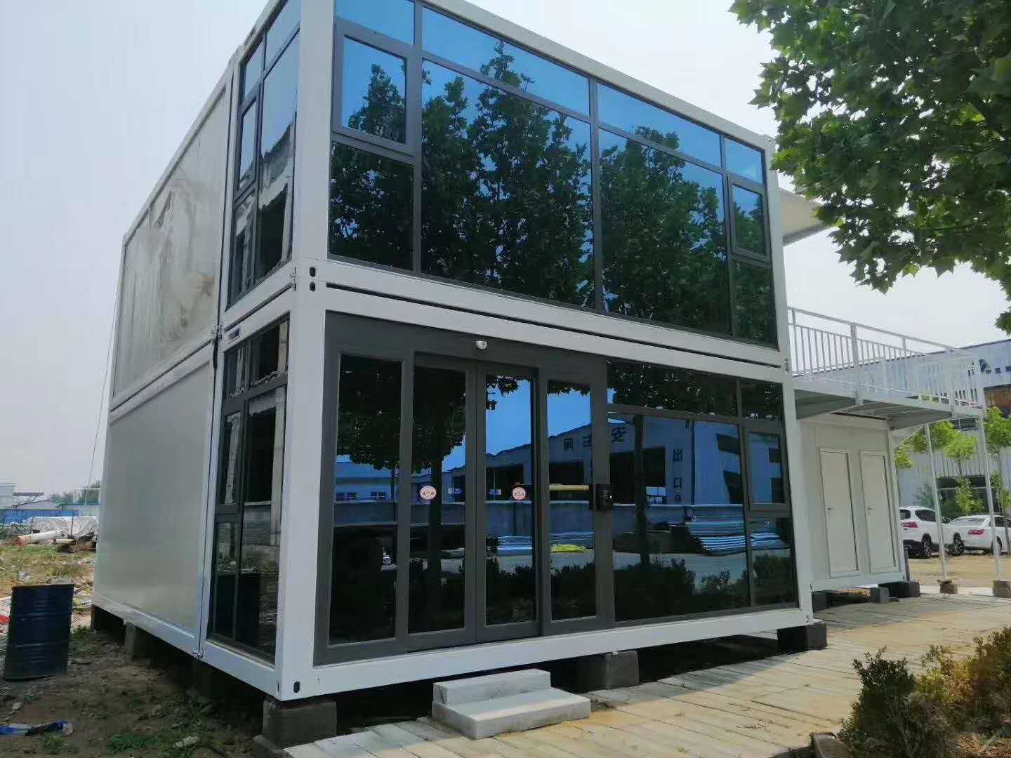 Galvanized Steel Square Tubes Customizable Prefabricated Container for Family Living or Office Combination Solution