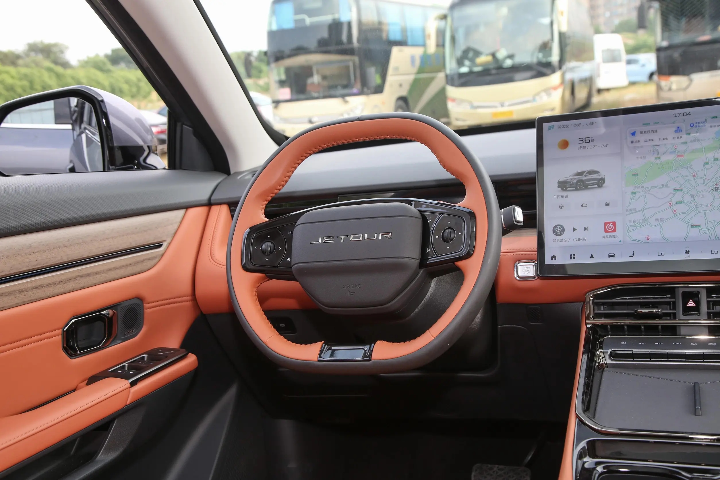 Manual Driver's Seat Adjustment Jetour Dasheng Prtrol Car 5 door Auto Gasoline Vehicle with Non-integrated Body Structur