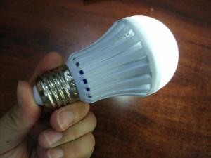 Wholesale 5 7 9 12W Intelligence Rechargeable LED Emergency Bulb from china suppliers
