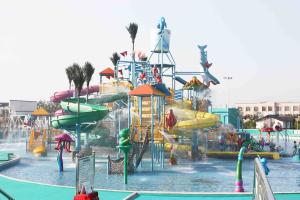 Wholesale Gaint Fiberglass Water House Aqua Park Games With Water Slide For Family Fun from china suppliers