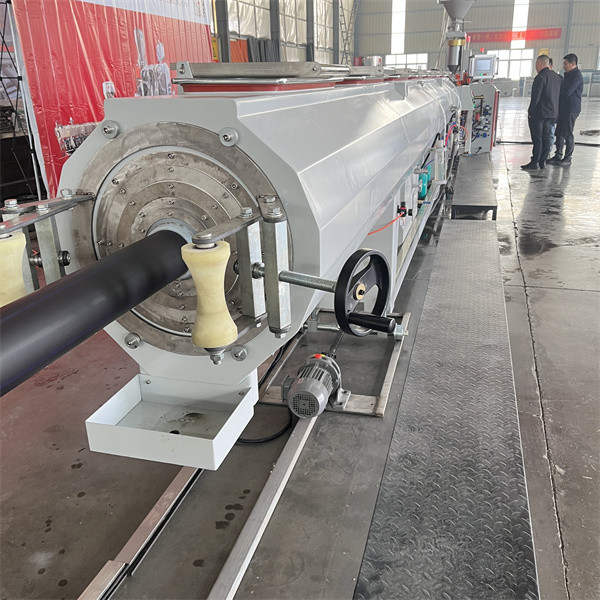 PE Tube Making Machine 90kw Plastic Drainage Pipe Extrusion Line