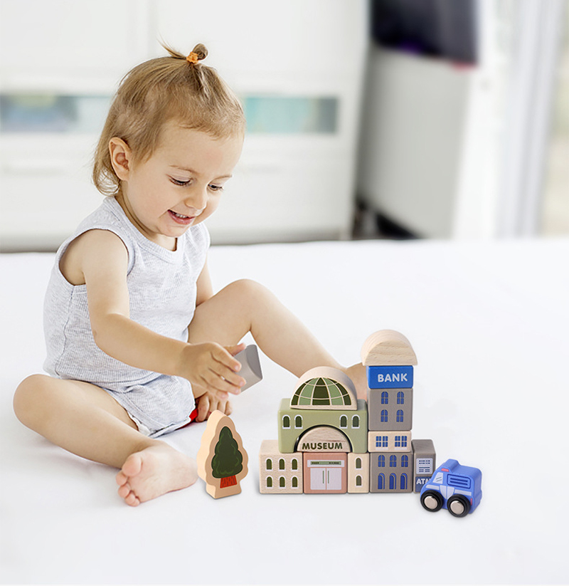 2700g Beech Wooden City Building Blocks 115pcs Wooden Bricks Toys