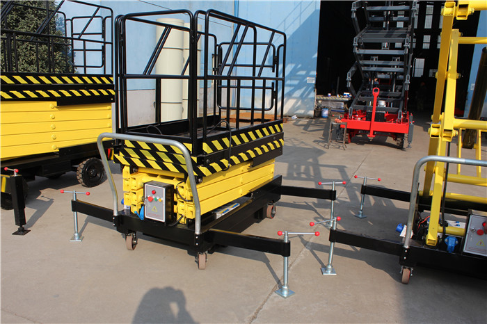 Manual Pull Handle Mobile Boom Lift Hydraulic Scissor Lifter With Full Handrail