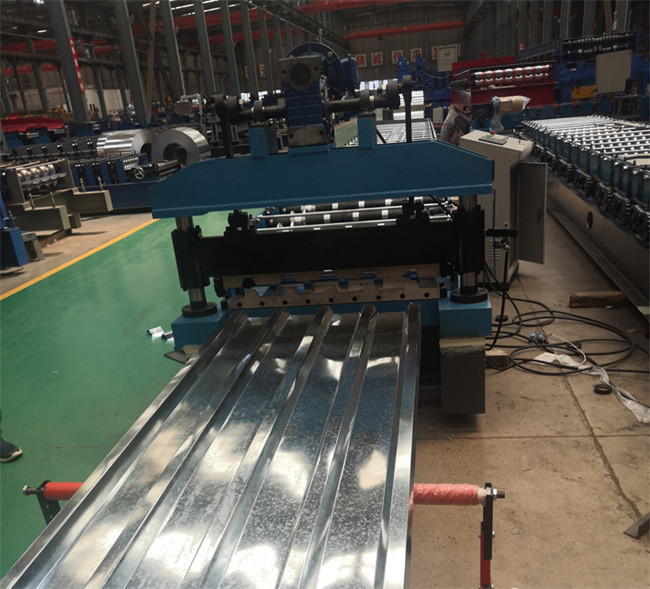 Galvalume high speed roof panel roll forming machine 0.3-1mm used for Household