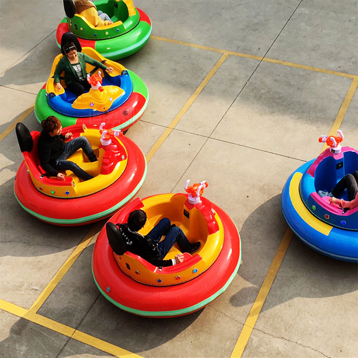 Inflatable Bumper Cars With Gun Children'S Electric Amusement Park Bumper Car