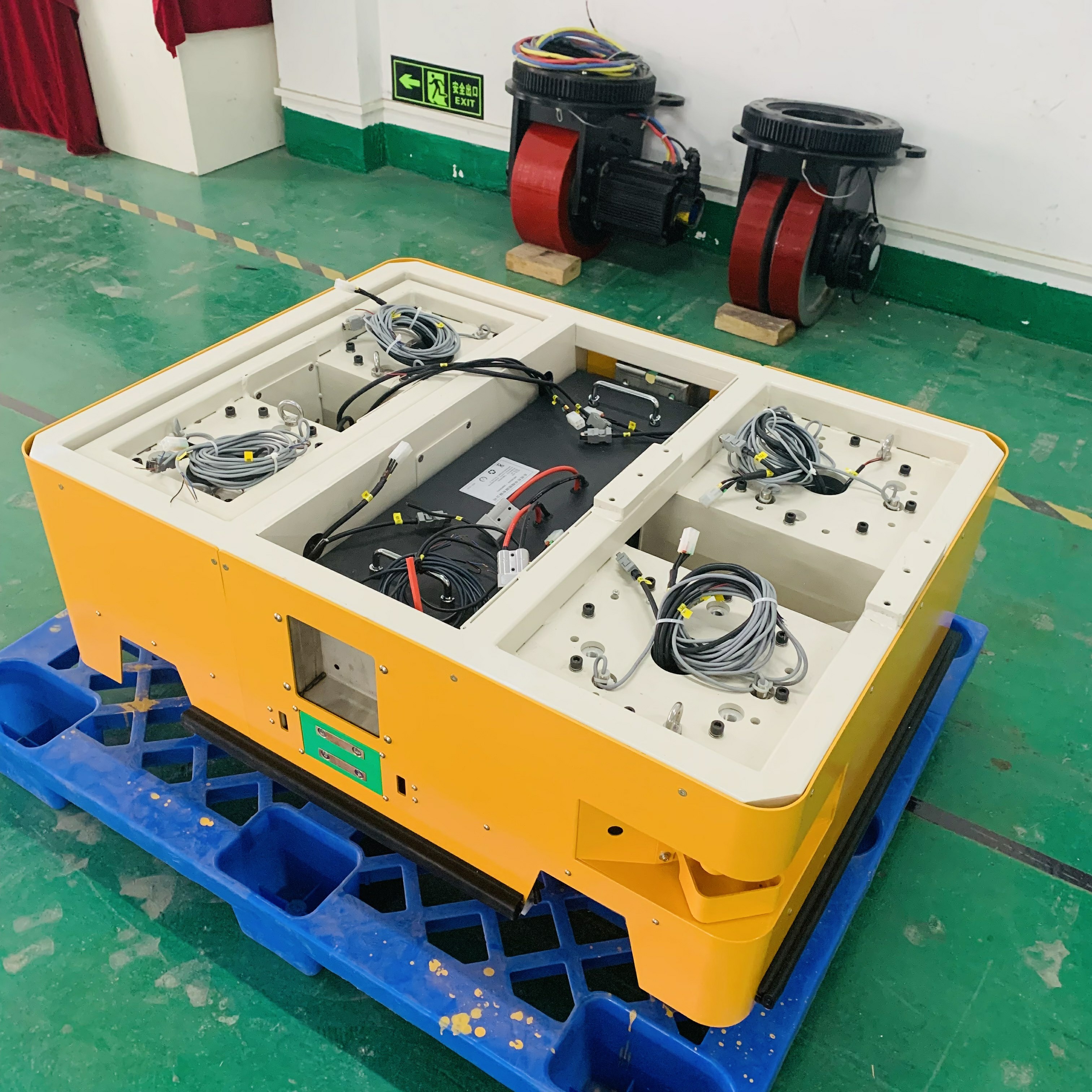 Small Laser Robot Damping AGV Chassis aGV frame For Logistics Transportation